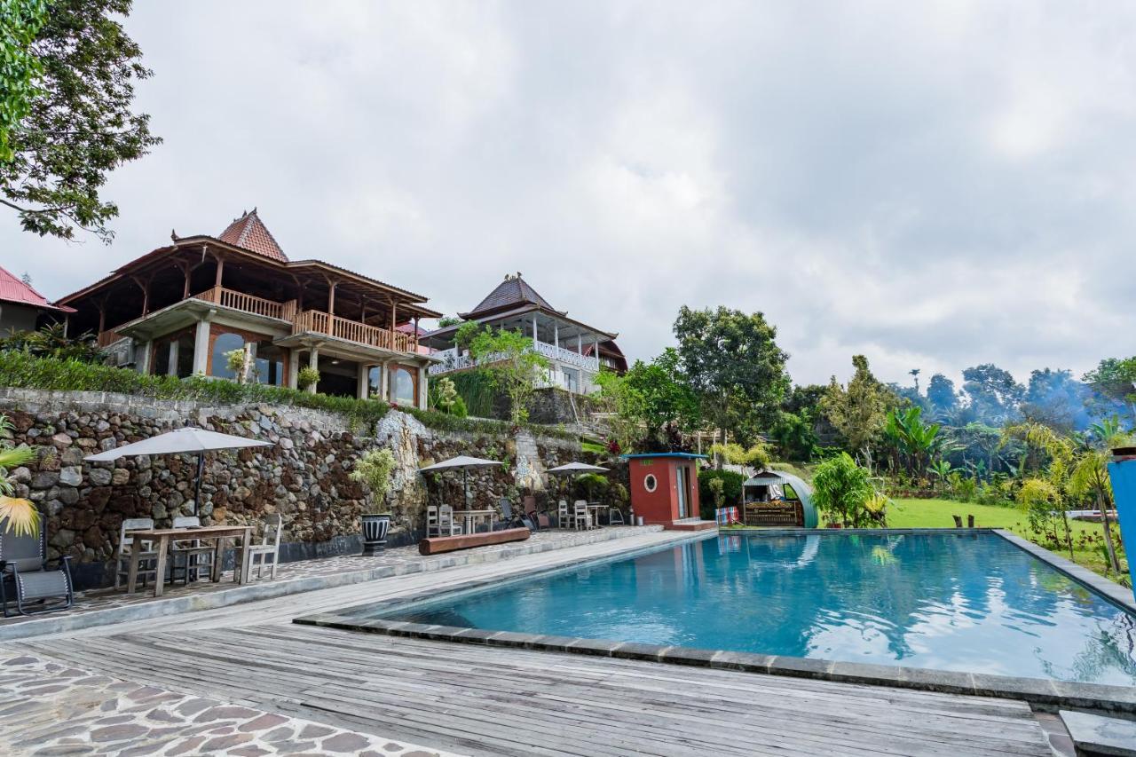 Villa Gajah Mas Bedugul by ecommerceloka Baturiti Eksteriør billede