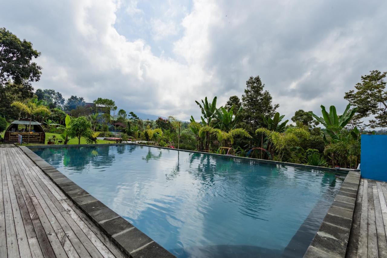 Villa Gajah Mas Bedugul by ecommerceloka Baturiti Eksteriør billede