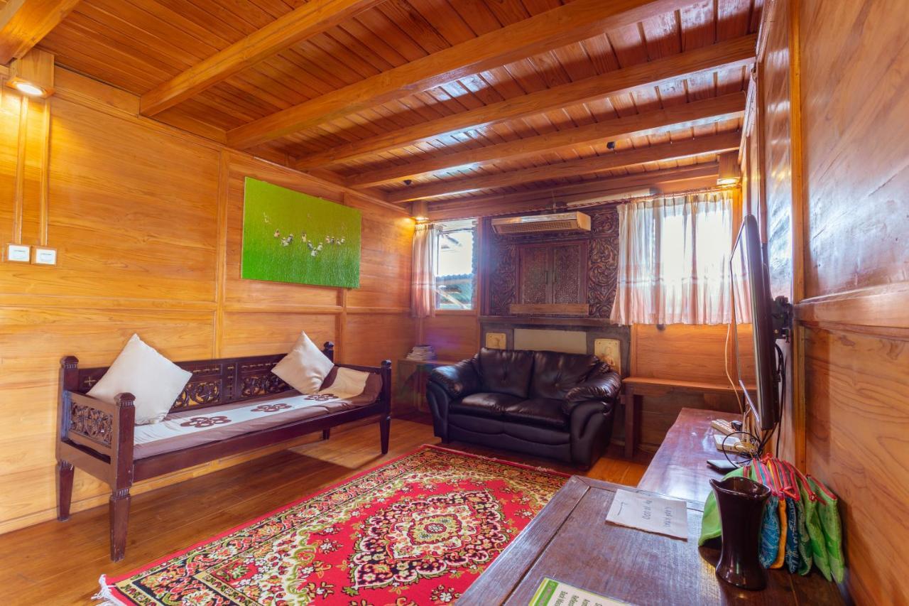 Villa Gajah Mas Bedugul by ecommerceloka Baturiti Eksteriør billede